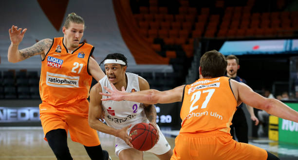 中场球员价 中场球员价