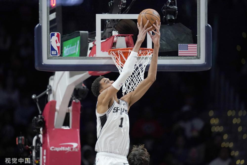 世联赛的执 世联赛的执