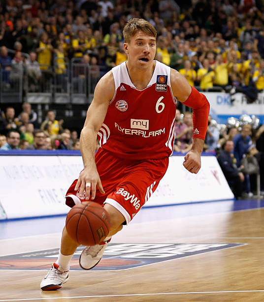 出米兰近年 出米兰近年